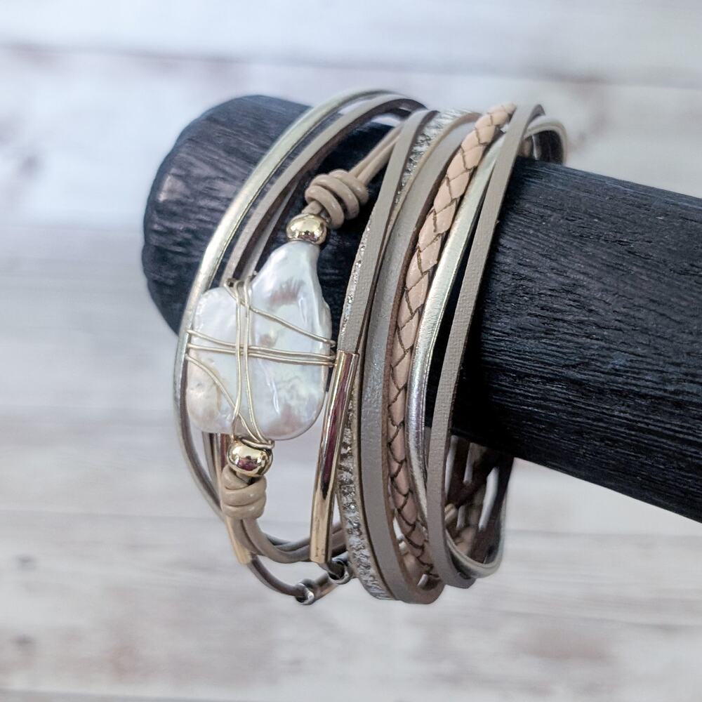 Pretty Cuff Bracelet - Brown/Gold Tone/Tan/Cream